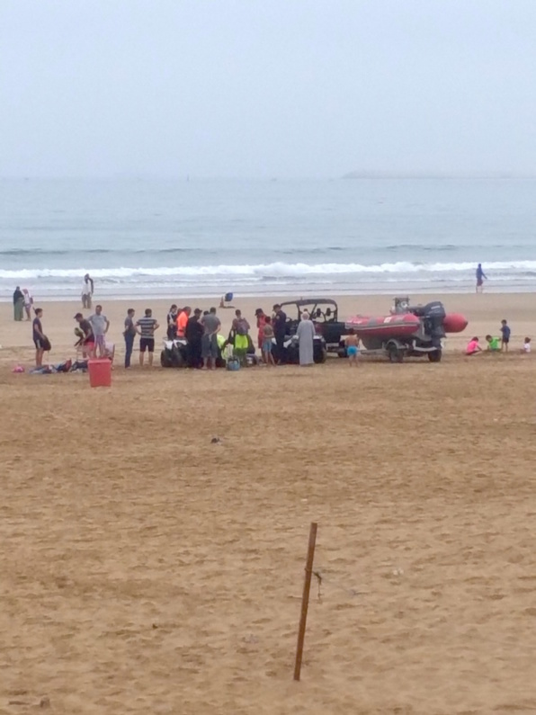 Agadir     Sauvetage d’une noyade sans moyens d’intervention nécessaires d’urgence. Inacceptable.